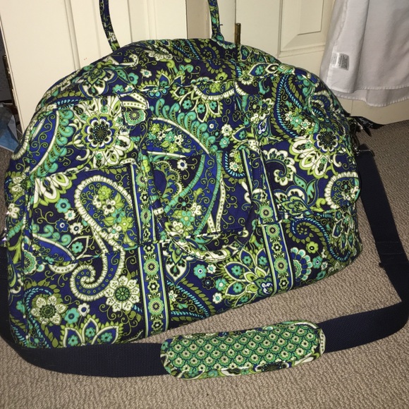Vera bradley large duffel bag
