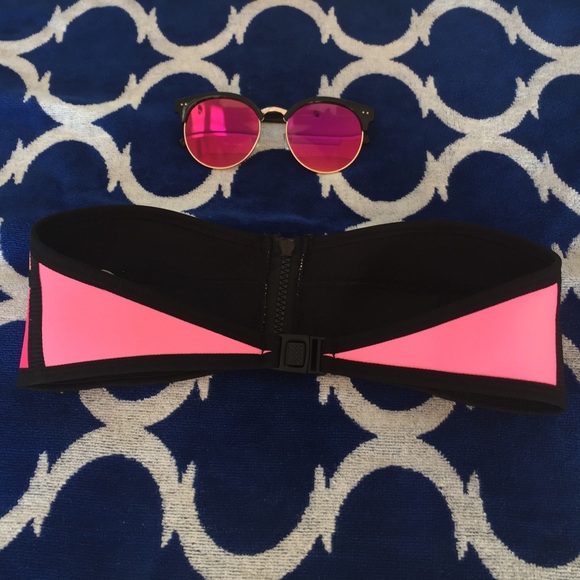 Triangl Style Bandeau Bathing Suit Top-Small - Picture 2 of 2