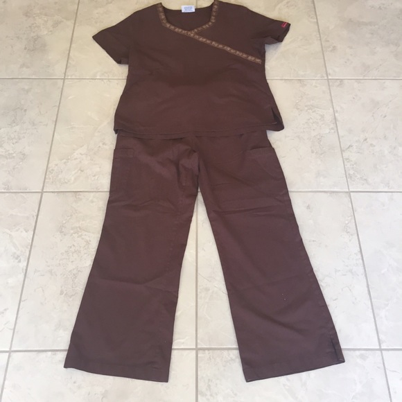 Brown and embroidered scrub set