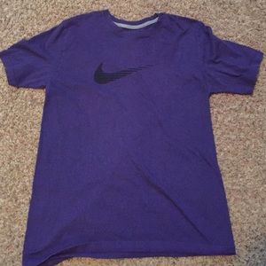 Nike Regular Fit Tee