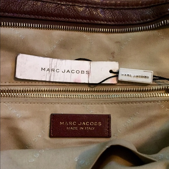 SüMmĘr $ÂŁÊ!! Marc Jacobs Classic Wellington NWT!! - Picture 4 of 4