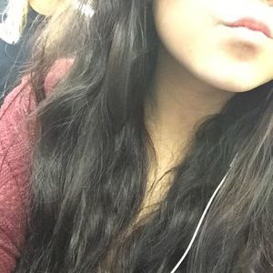 Meet your Posher, Katelyn