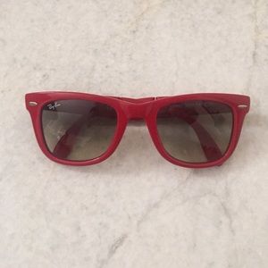 Ray-Ban Folding Red Classic Wayfarer