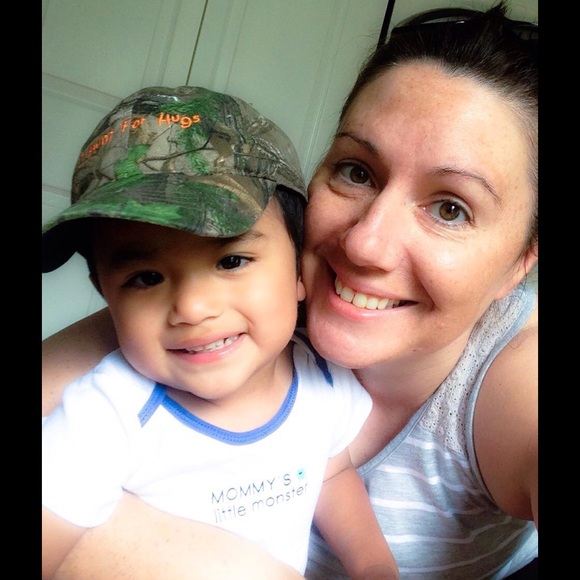 Meet your Posher, Beth - Picture 3 of 4