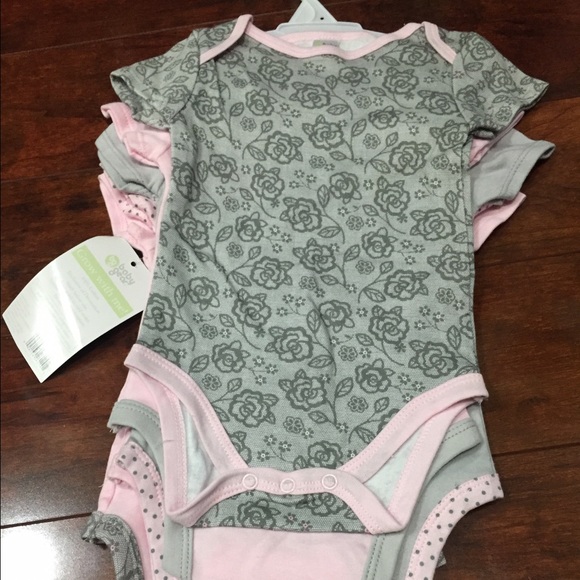 SOLD NWT Five Onesies - two 3-6 mo, three 6-9 mos - Picture 2 of 4