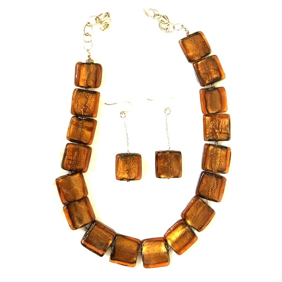 Necklace and earrings - Picture 1 of 1