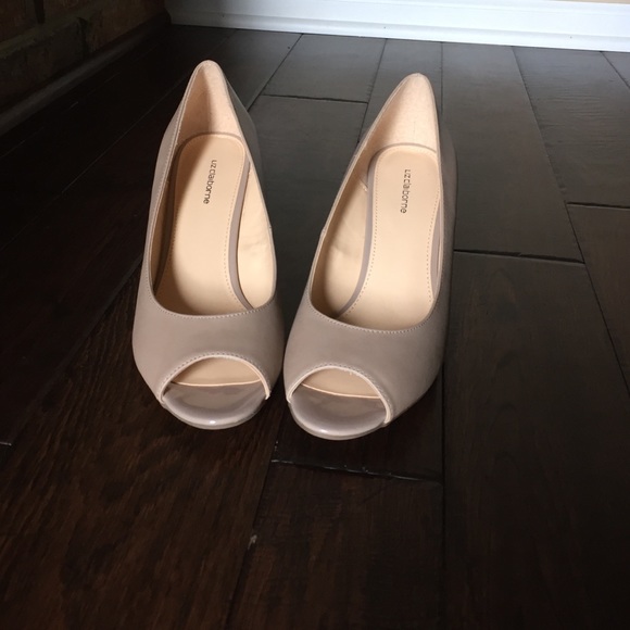 Liz Claiborne 3" Heel Wedges