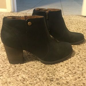 Clarks Indigo heeled leather ankle booties