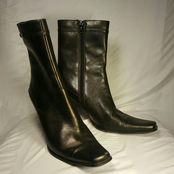 Ladies black ankle boots