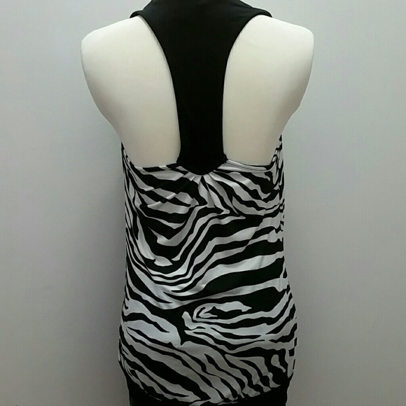 Zebra Print Racer Back Shirt - Picture 3 of 4