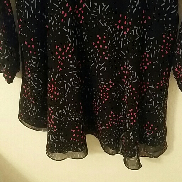 Gorgeous BCBG generation chiffon dress - Picture 3 of 4