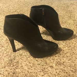 Jessica Simpson heeled booties