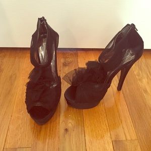 Steve Madden never worn open toe platform pumps
