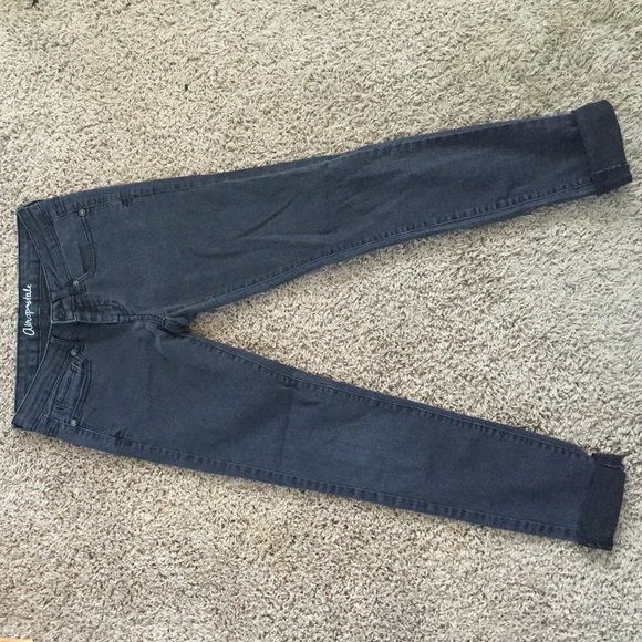 Aeropostale black skinny jeans