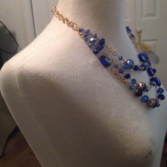 Blushing Blue Stone Chandelier Necklace - Picture 2 of 4