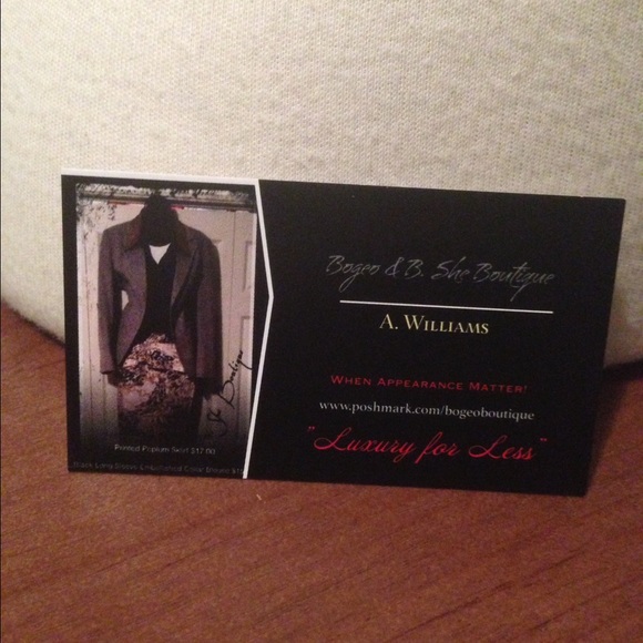 Blushing Blue Stone Chandelier Necklace - Picture 4 of 4