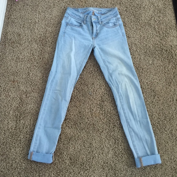 Light wash jeans