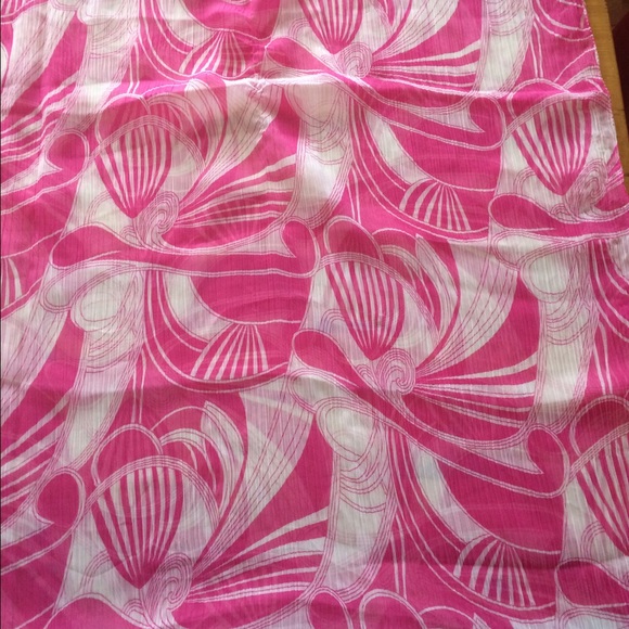 Vintage Beautiful Lightweight "Crinkle" Scarf from Germany - Picture 3 of 4