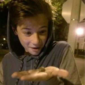 Meet your Posher, Davis