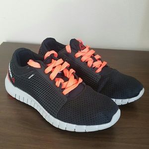 Reebok Zquick black running shoes