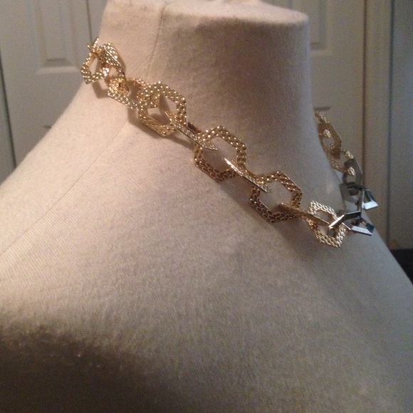Classic Gold & Silver tone link chain - Picture 2 of 4