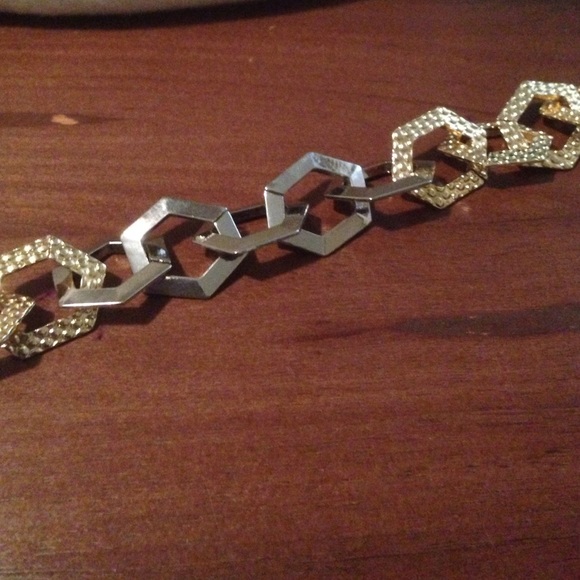 Classic Gold & Silver tone link chain - Picture 4 of 4