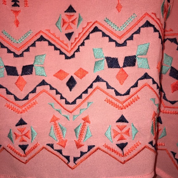 Aztec design Rue 21 top! - Picture 2 of 3