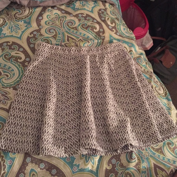Cute printed aero skirt - Picture 1 of 3