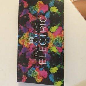 Urban decay electric palette