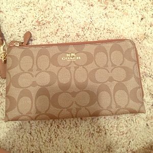 Coach wallet!!