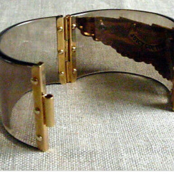 ISO this Angel Wing Juicy Couture Cuff Bracelet - Picture 2 of 4