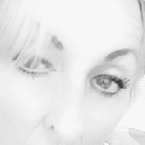 Meet your Posher, Vickie