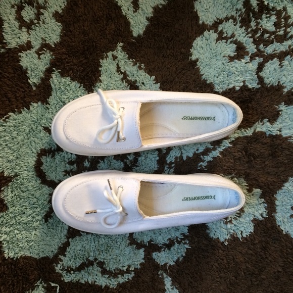 White Tennis Shoes / Flats