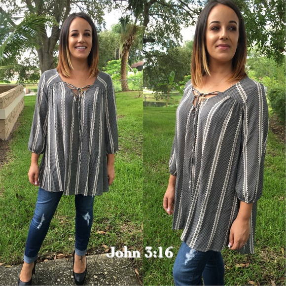 Casual pullover tops - Picture 2 of 3