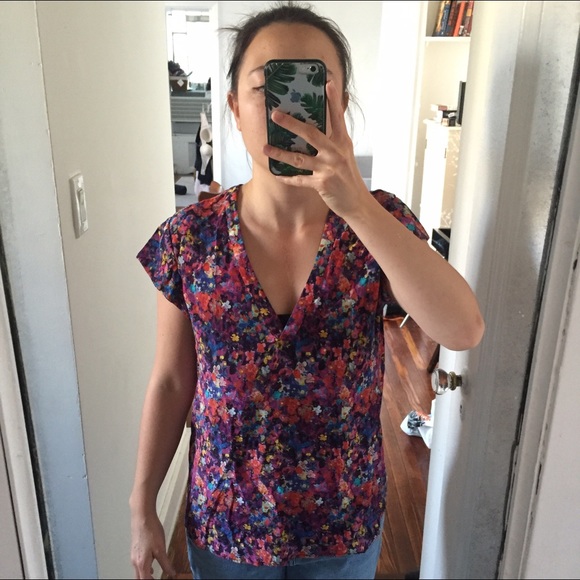 Colorful Joie top in size M