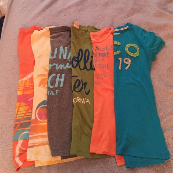 T-shirts, all different brands(see description)