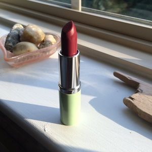 "A Different Grape" lipstick by Clinique