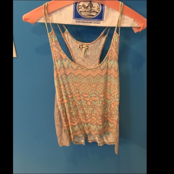 Grey pink and green patterned tank top - Picture 1 of 2