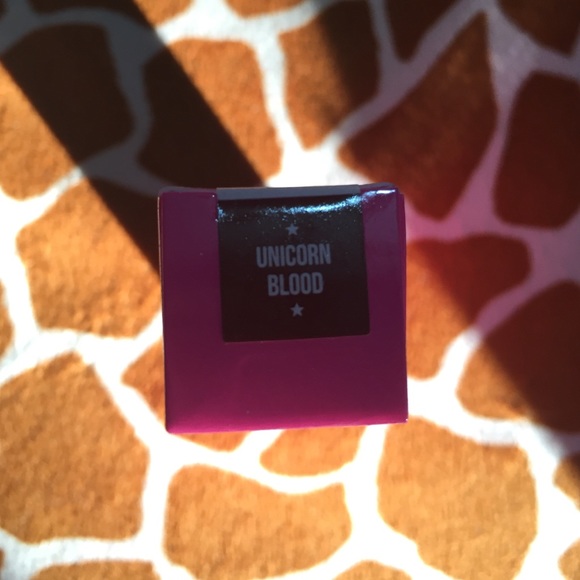 Jeffree Star UNICORN BLOOD Velour Liquid Lipstick