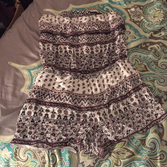 Strapless romper!!❤️