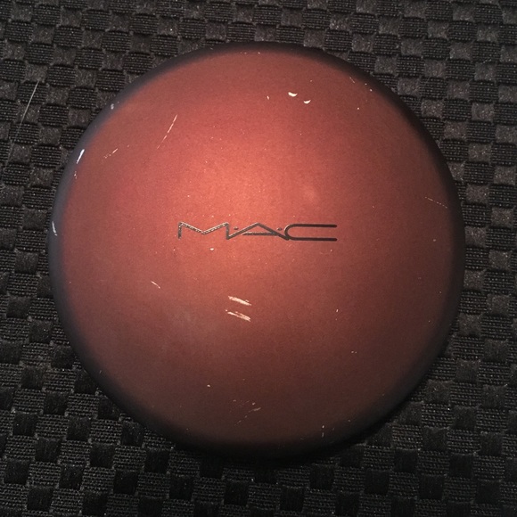 MAC Pro Longwear Bronzing Powder SUN DIPPED