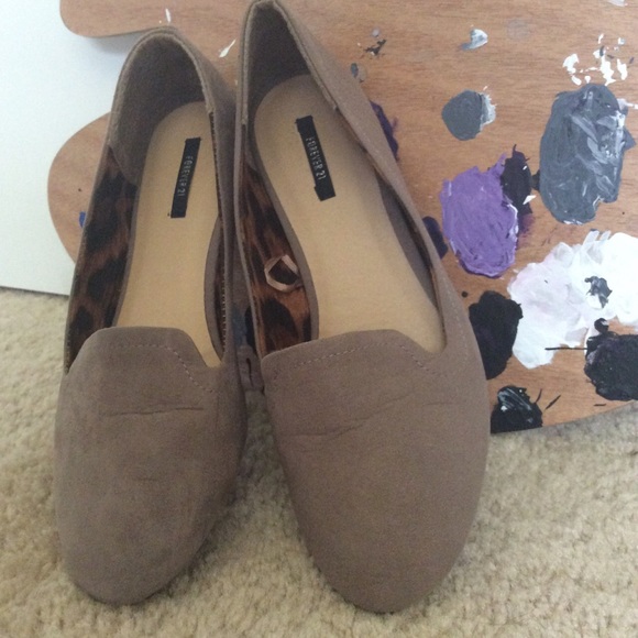 Beige slide on shoes