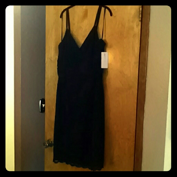 Sexy LBD with on trend lace details