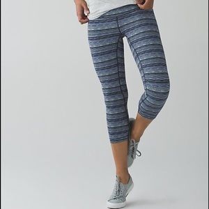 🌟Like new!🍋Lululemon high rise crops🍋