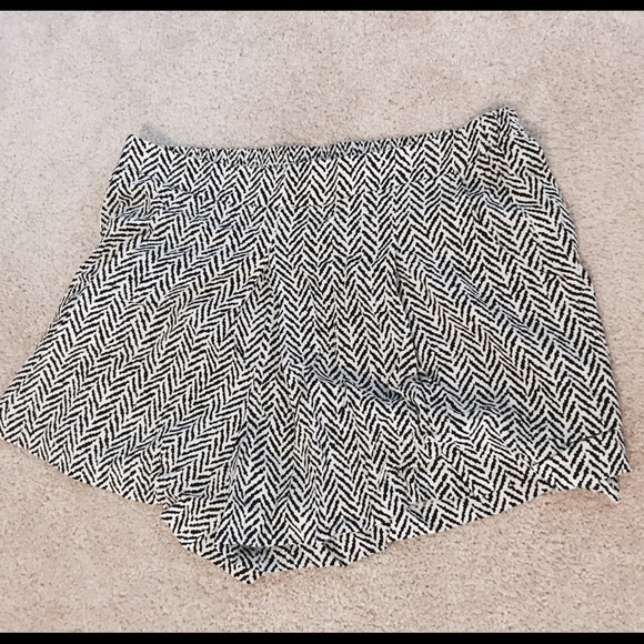 Old Navy Viscose Shorts