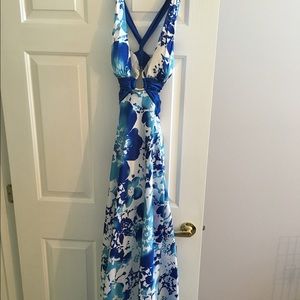 STRAPPY BEAUTIFUL GOWN