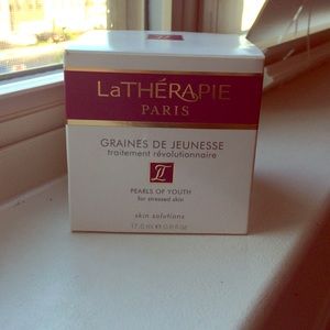 LaThérapie Paris Pearls of Youth