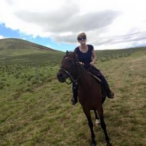 Meet your Posher, Bobbie