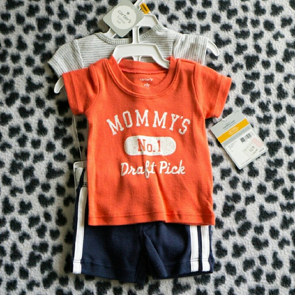 Carters newborn 3 piece