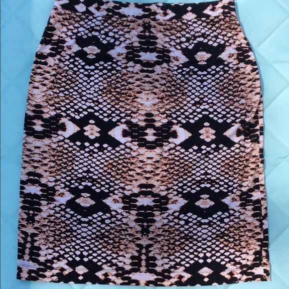Snake print skirt